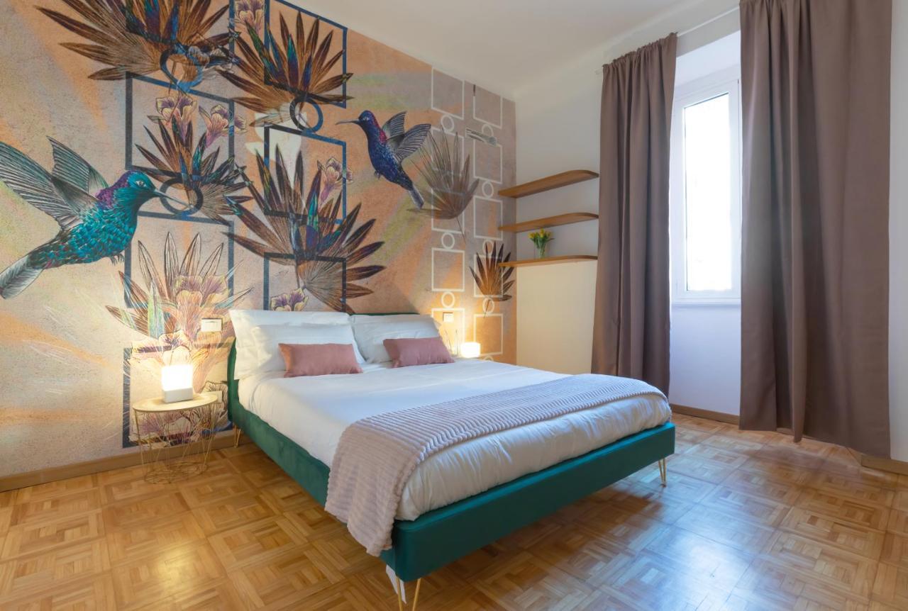 Solferino Living Apartment Милано Екстериор снимка