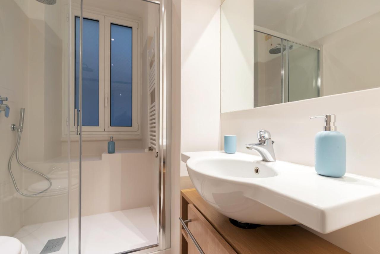 Solferino Living Apartment Милано Екстериор снимка