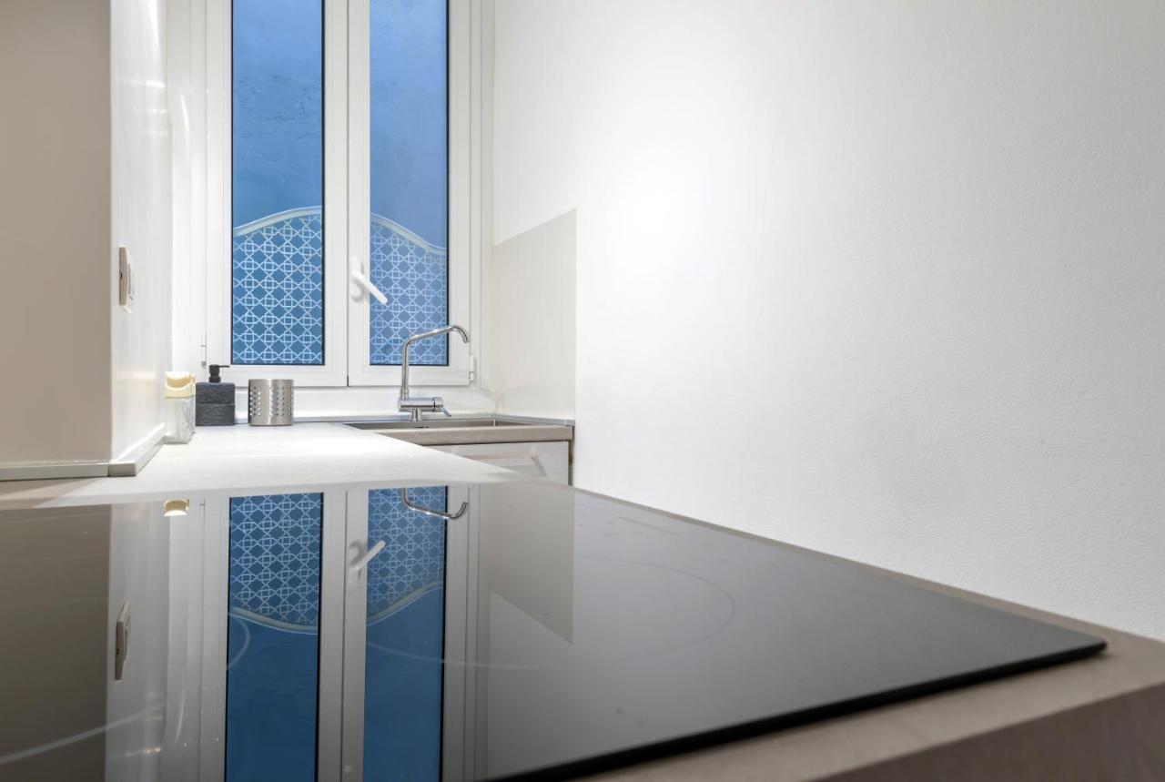 Solferino Living Apartment Милано Екстериор снимка