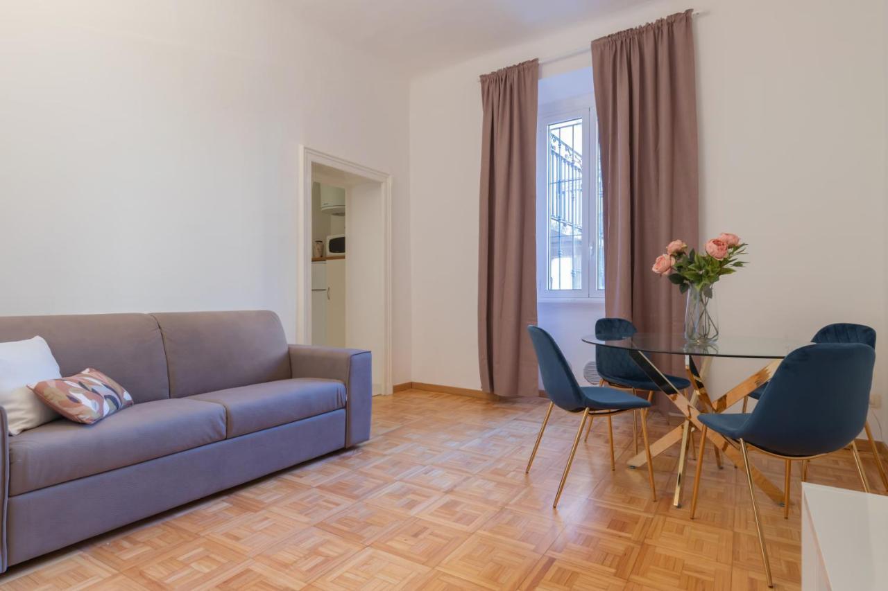 Solferino Living Apartment Милано Екстериор снимка
