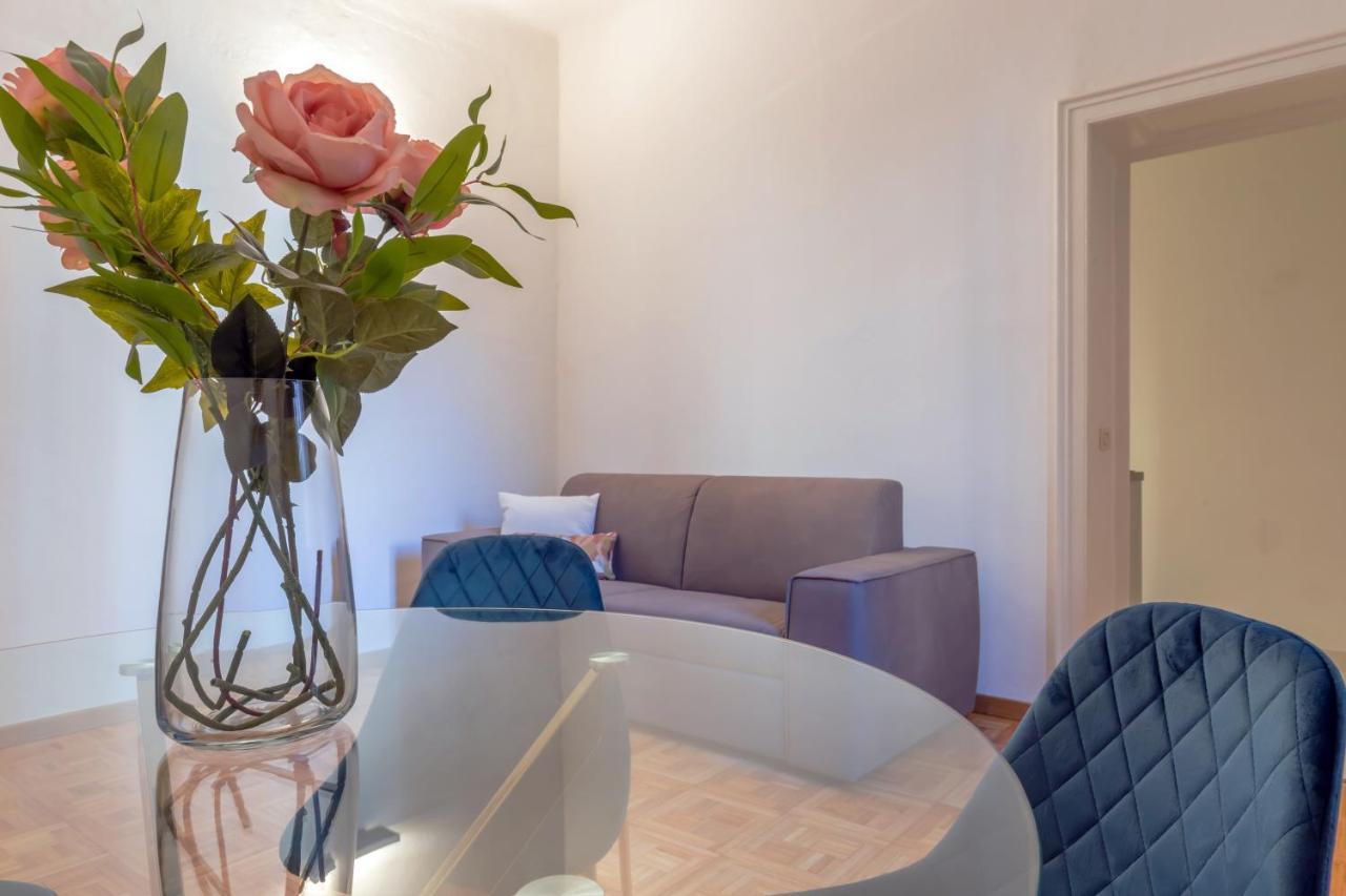 Solferino Living Apartment Милано Екстериор снимка