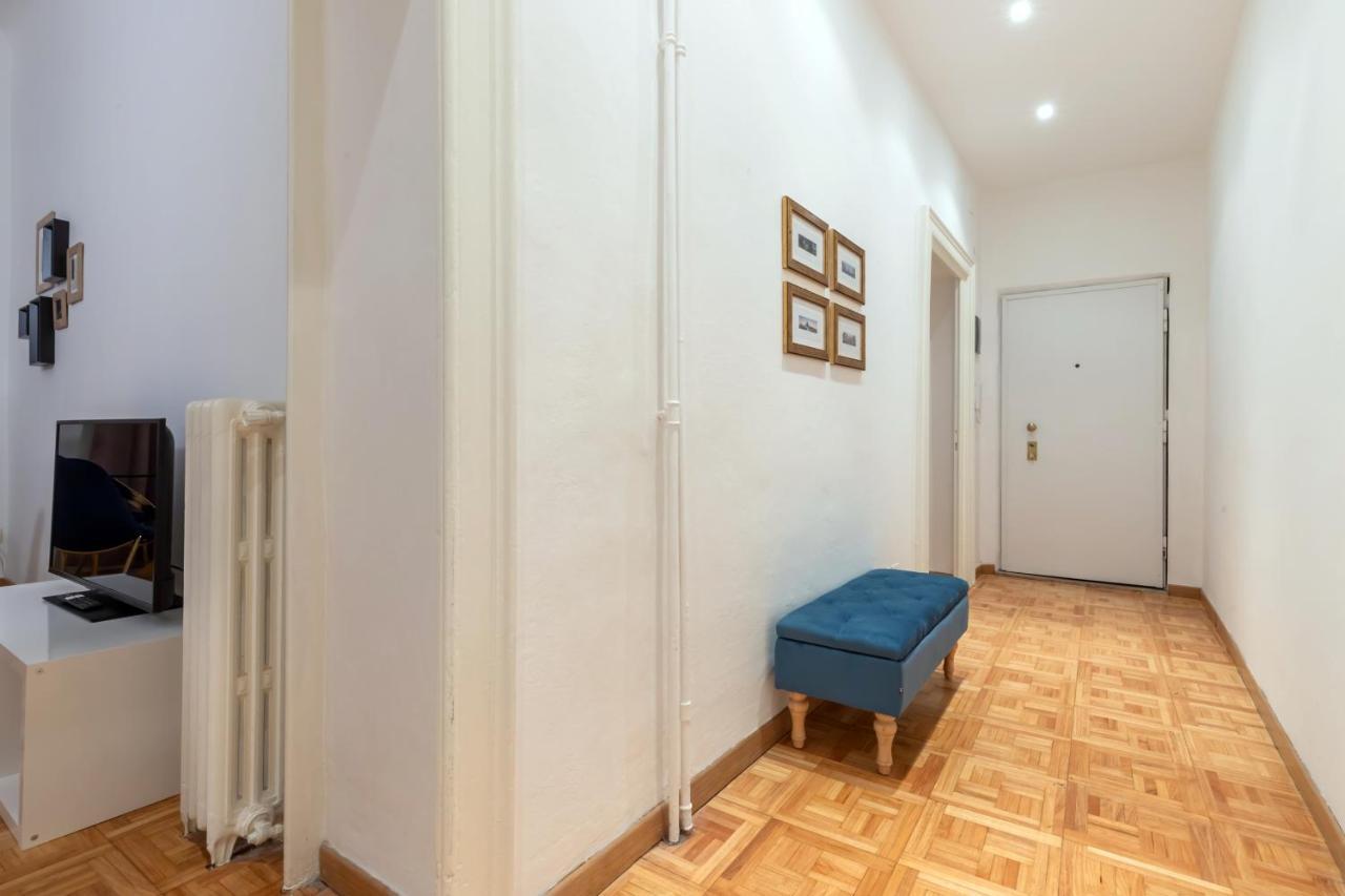 Solferino Living Apartment Милано Екстериор снимка